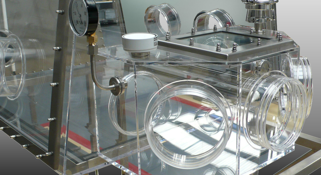 Radioactive Waste Management in Gloveboxes