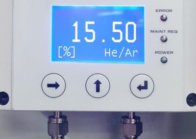 He – H2 Analyzer for Glove Boxes